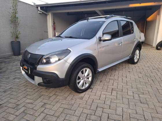 RENAULT SANDERO 1.6 STEPWAY 16V FLEX 4P MANUAL